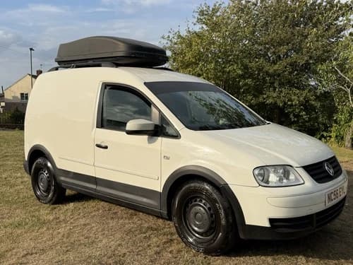 2006 VW CADDY 2.0 SDI SWB MICRO CAMPER FULL CONVERSION MUST SEE !! £000’s SPENT — Volkswagen VW