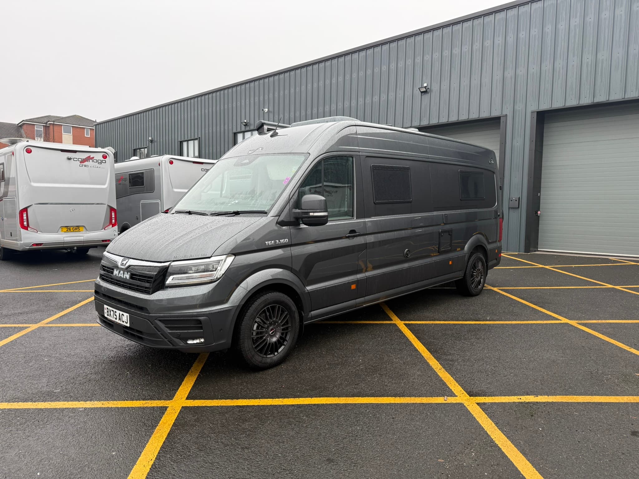 Used Megamobil Re-Aktiv 680 S — Megamobil Re-Aktiv 680 S