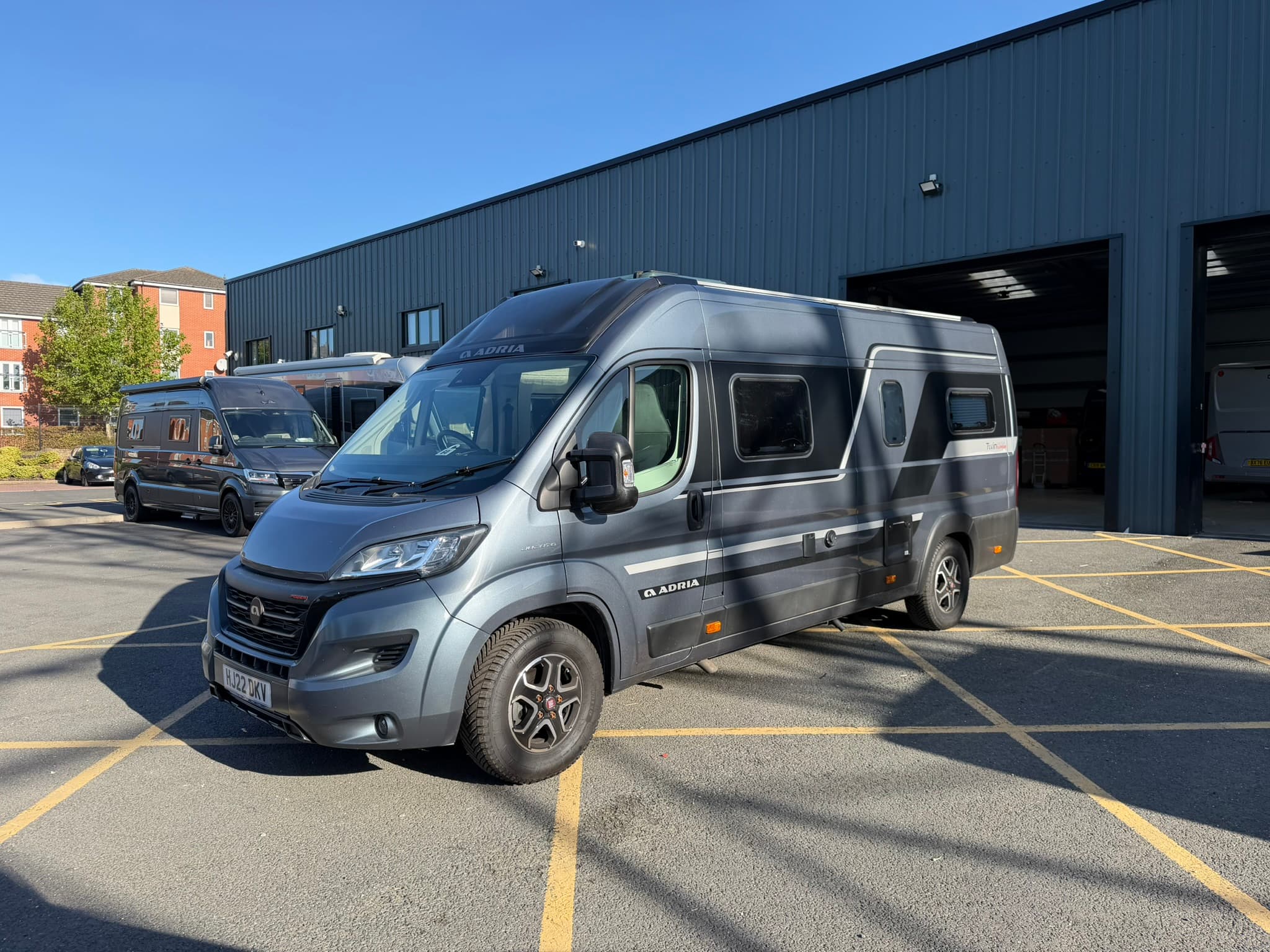 Used Adria Twin 640 SLB Supreme — Adria Twin 640 SLB Supreme