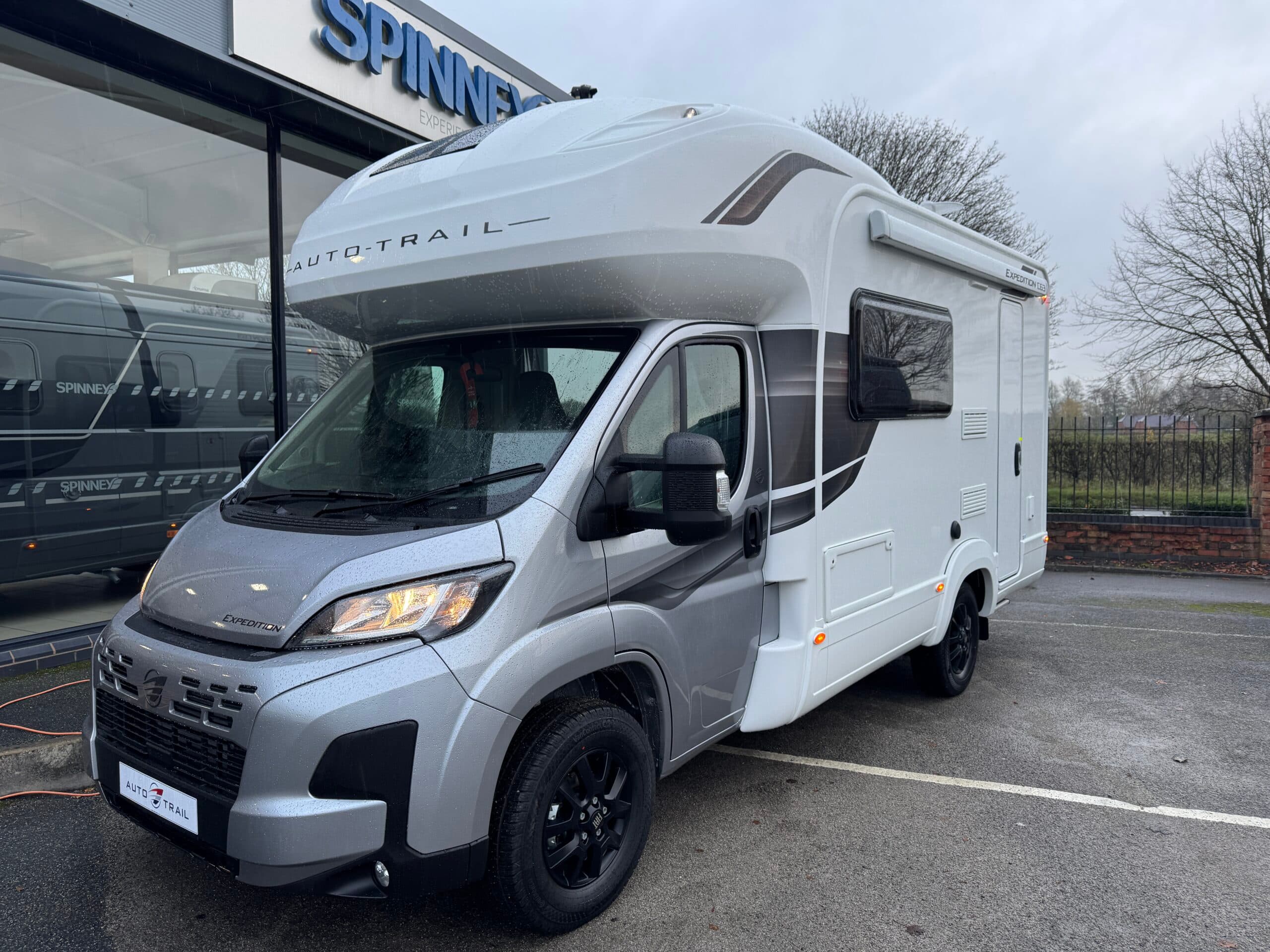 Auto-Trail Expedition C63 Fiat — Auto-Trail Expedition C63 Fiat