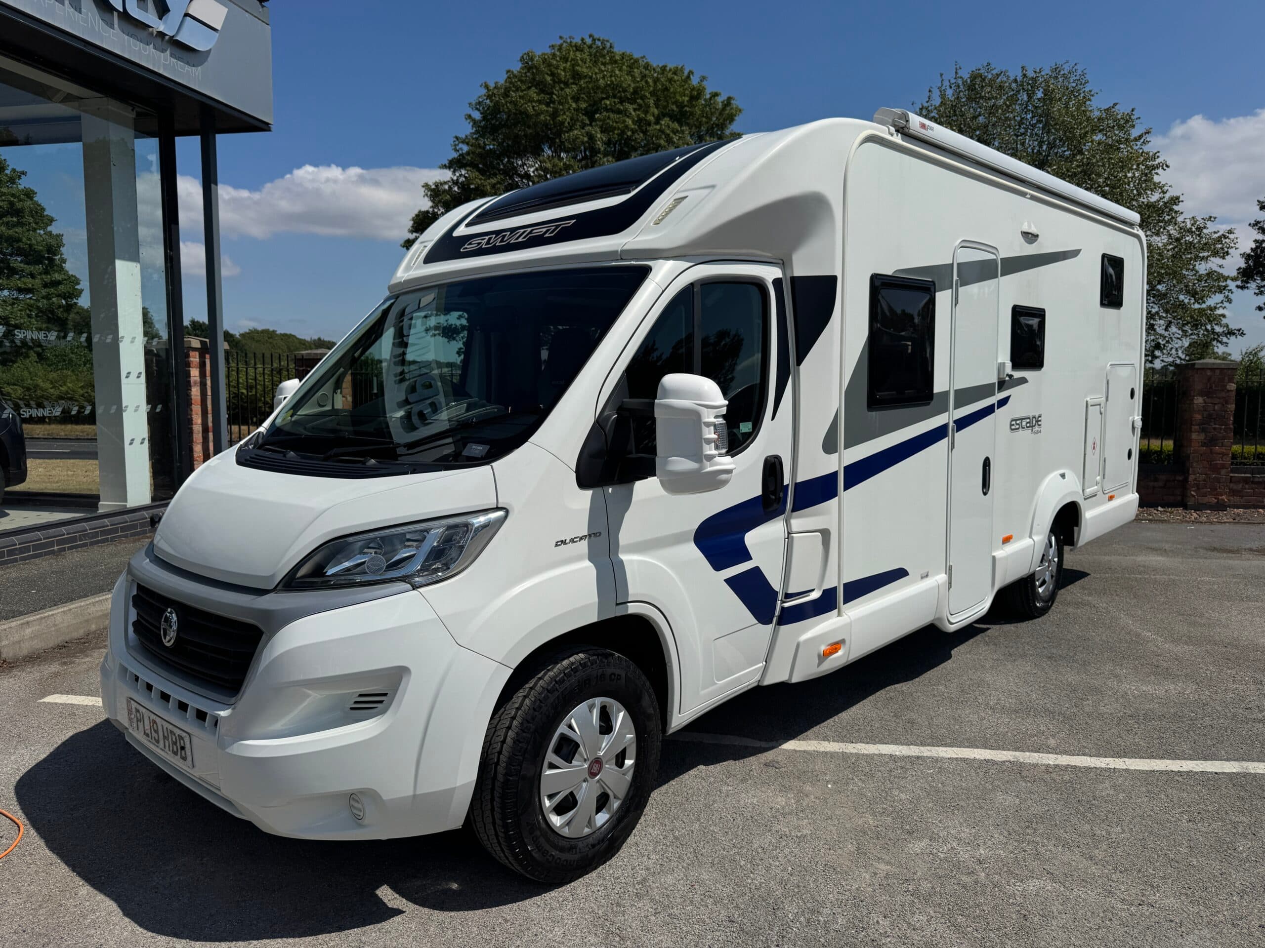 Swift Escape 684 — Swift Escape 684