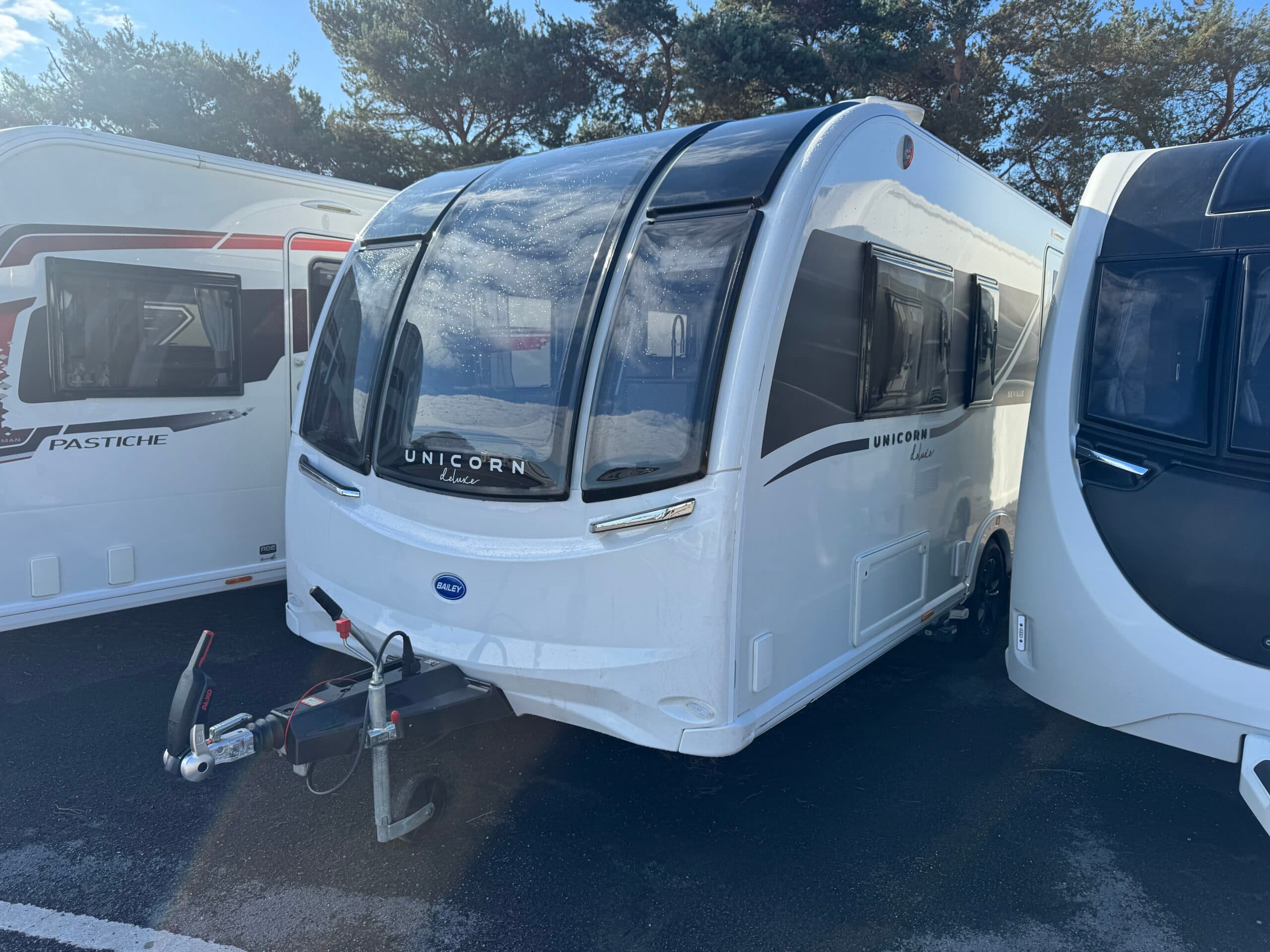Bailey Unicorn Seville — Bailey Unicorn Seville