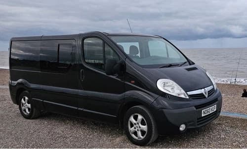 Vauxhall Vivaro 2900 Cdti Lwb 2:0 diesel. New drive away tent. New solar panel — Vauxhall Vivaro