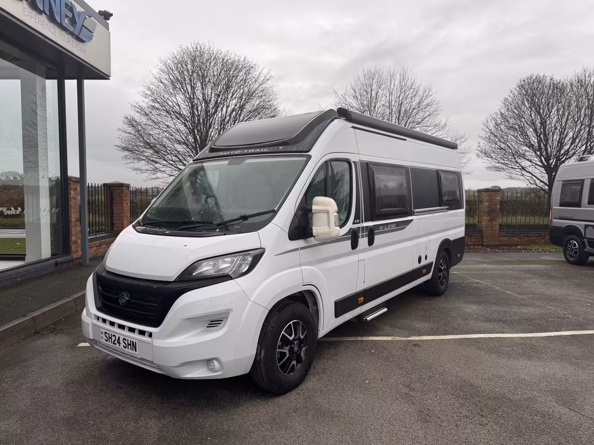 Auto-Trail V-Line 635 SE — Auto-Trail V-Line 635 SE