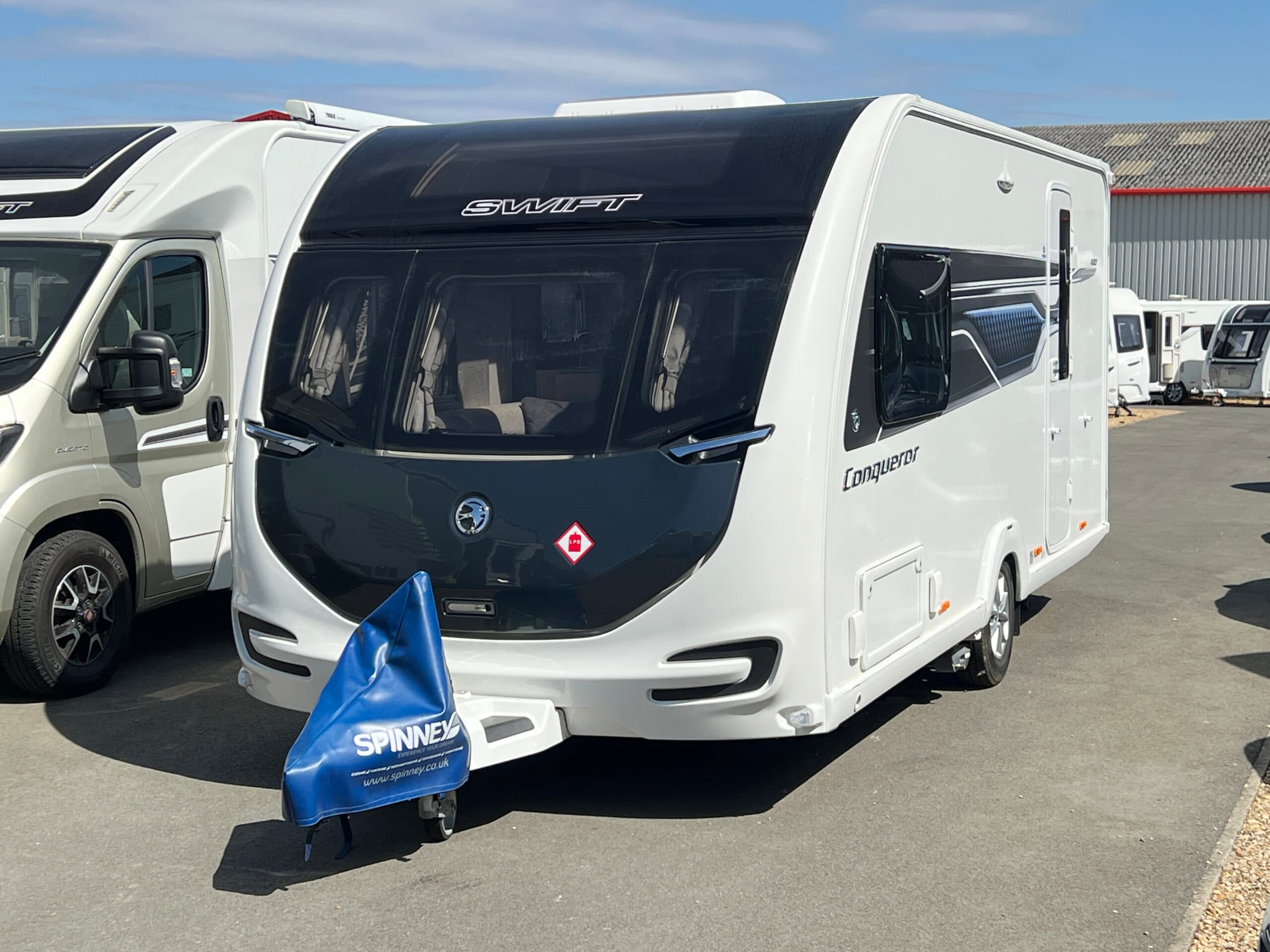 Swift Conqueror 480 — Swift Conqueror 480
